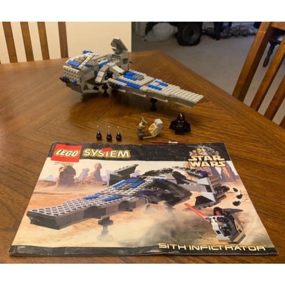 Lego SITH INFILTRATOR 7151 complete Star Wars set with instructions rare htf - Picture 6 of 9
